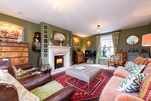 Sitting Room- click for photo gallery